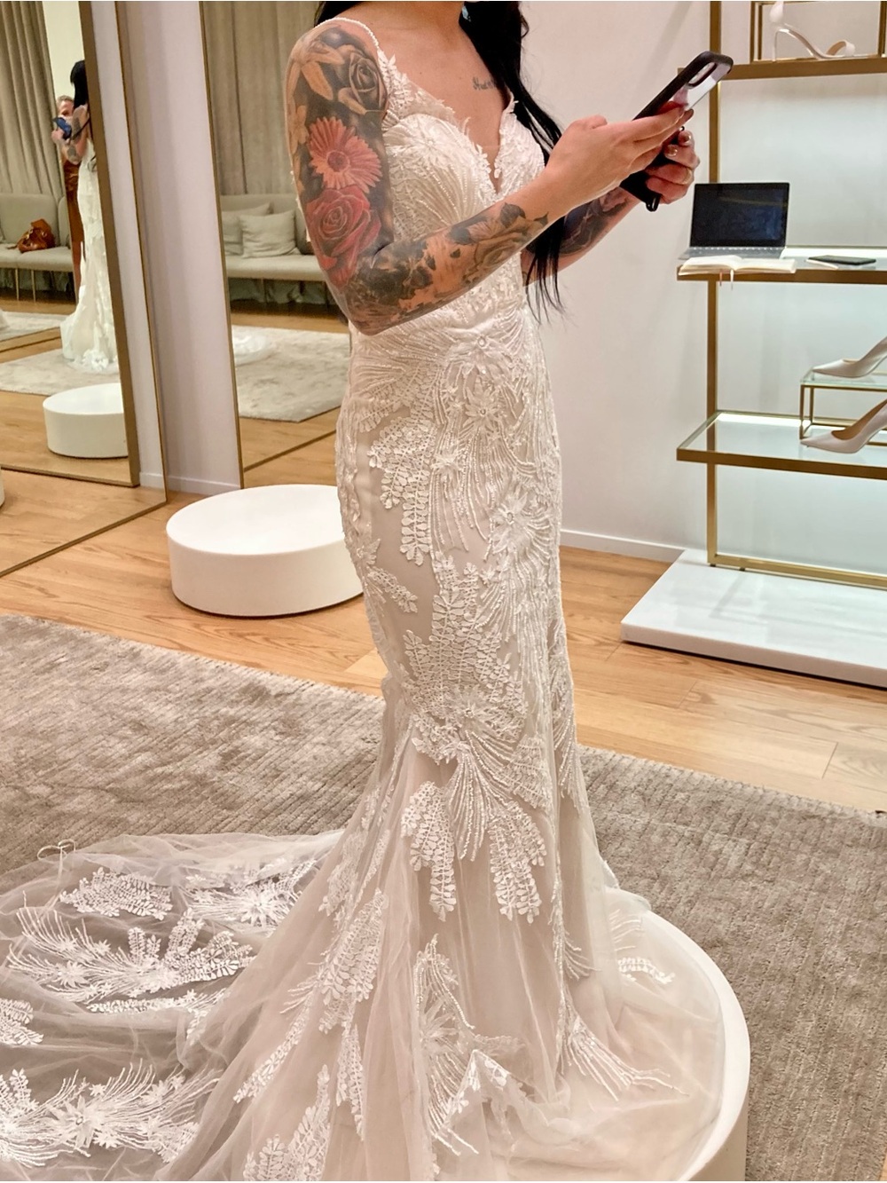Pronovias Mermaid Lace Wedding Dress Nude Blush Floral Train Bridal Gown